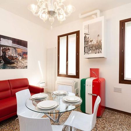 Just Urban Stays - Castello 5067 Boutique Apartment Veneţia Exterior foto